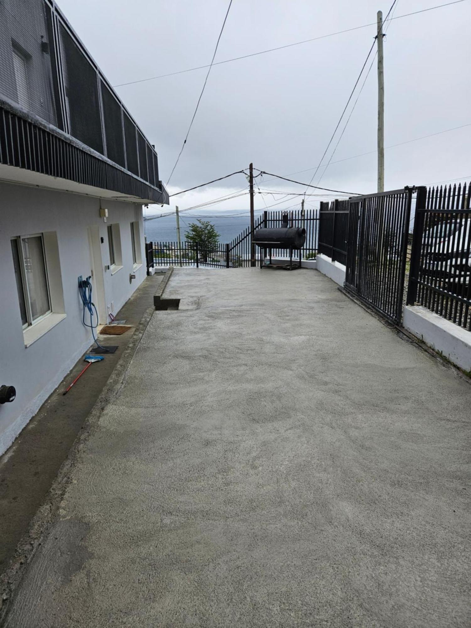 Dpto Amplio Con Vista A La Bahia Lejlighed Ushuaia Eksteriør billede